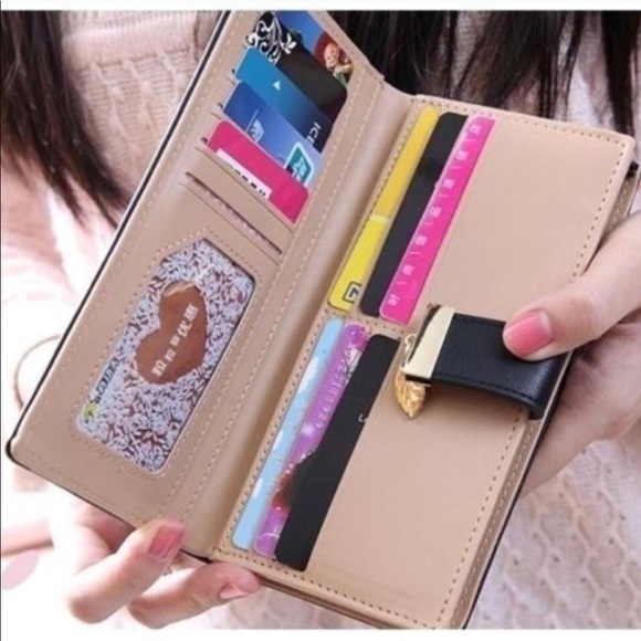 PERFORATED LEAF WALLET - Picture 4 of 7